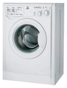   Indesit  WIUN 82 CSI  